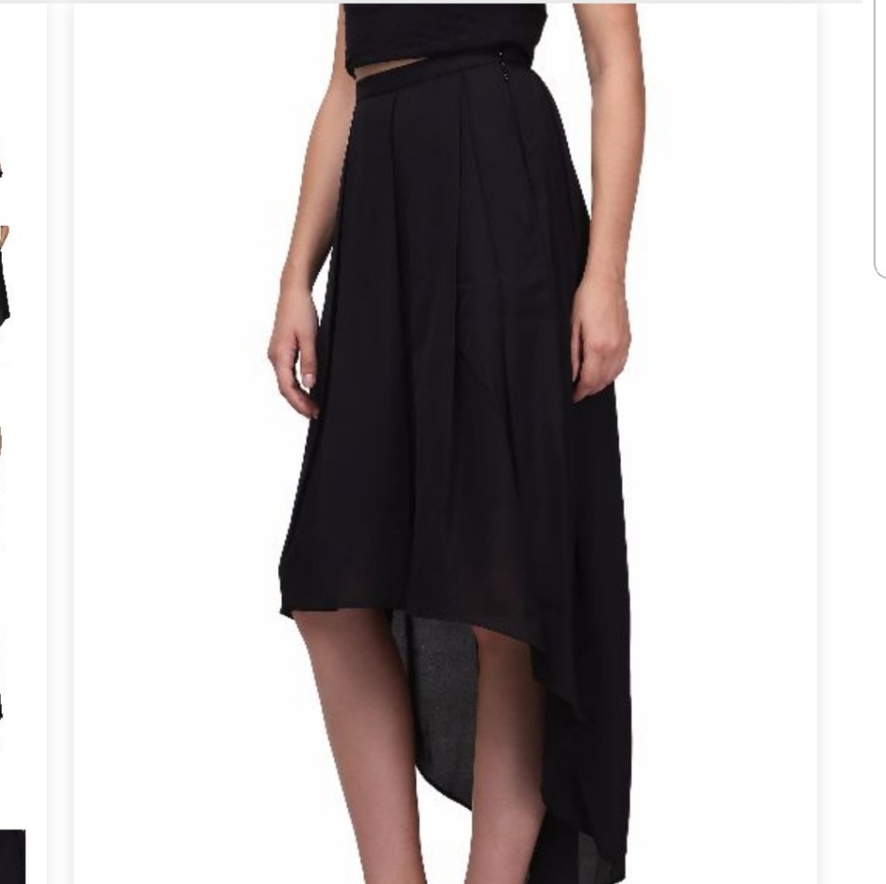 Fun & flirt black high low skirt